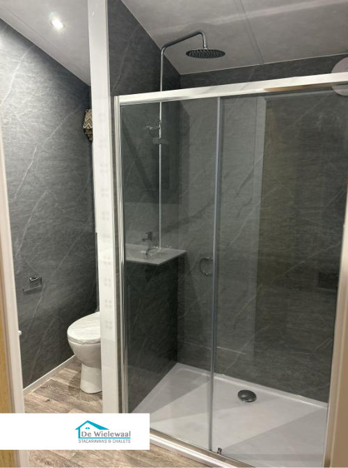 Service Caravans en ChaletsBadkamer